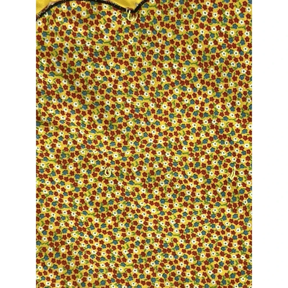 VTG 70s Lion Baby Quilt Blanket Nursery Retro Floral Yellow LRG 48x39 Handmade